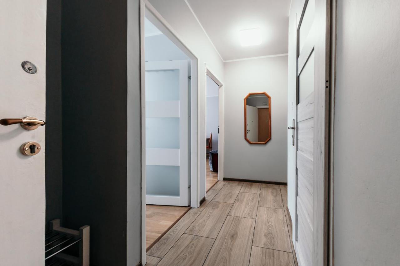 Spacious 3 Bedroom Apartament Near Olivia Business Center Gdańsk Exteriör bild